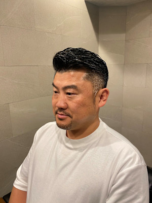 リーゼント７：３スタイル