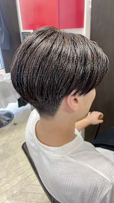 刈り上げマッシュ/黒髪/ センターパート