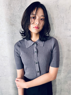 【最旬ヘア】ミディアムレイヤー