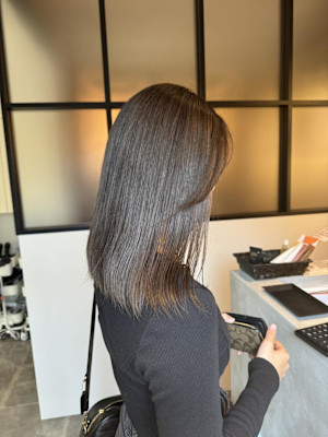 マロンベージュ