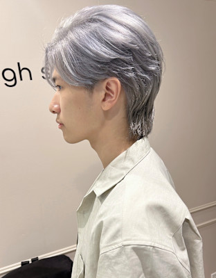 ハイトーンシルバー韓国風ガイルヘア