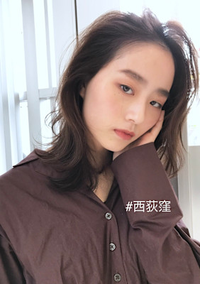 ミディアムレイヤー×かきあげバング×チョコブラウン 