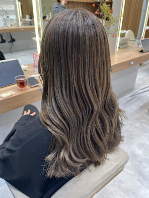 透明感抜群！オリーブカラー