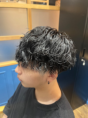 シャドウパーマ