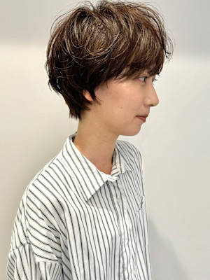 くしゅくしゅパーマ　ショートマッシュパーマ　無造作