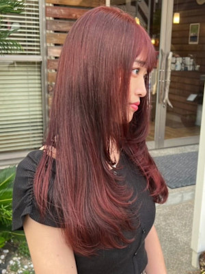 ロングレイヤー　ワンカール　ブリーチなしダブルカラー　レッド