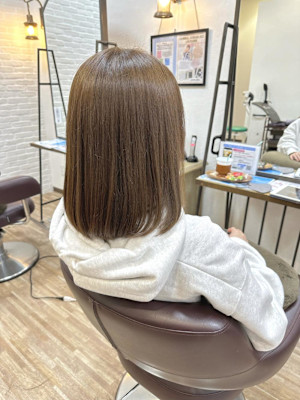 ベージュカラー