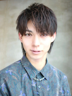 ちょい分け　マッシュウルフ　束感　爽やか　大名　天神