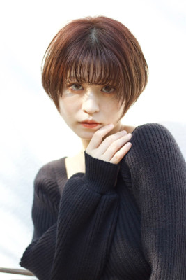 大人かわいい大人ショート重め重めショートくびれショート