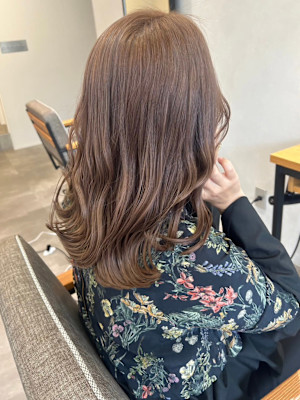 ブリーチカラーミルクティーベージュ＊セミロング透明感カラー