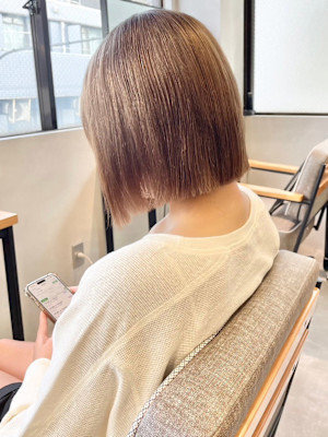 くすみミルクティーベージュカラー＊ニュアンスカラーボブ