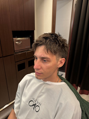 刈り上げショートスタイル