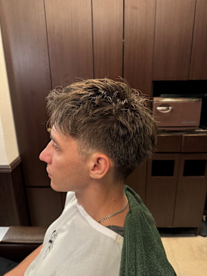 刈り上げショートスタイル