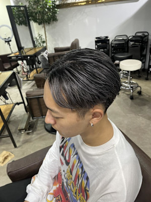 ウルフアッシュブラックカルマパーマベリーショート