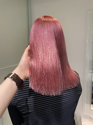 【ピンクベージュカラー】ブリーチ必須カラー