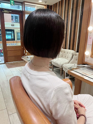 【Ｎｅｏｌｉｖｅｋｕｔａ町田店】切りっぱなしボブ