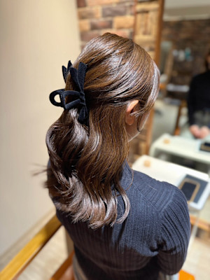 オリーブブラウン