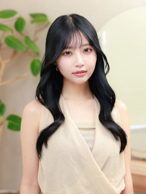 美髪ロングレイヤー×外国人風艶感カラー