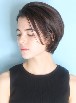 40代50代小顔前髪イメチェンアンブレラカラーショート