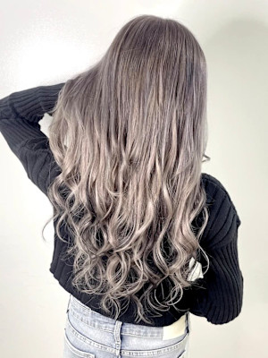 グレーエクステ