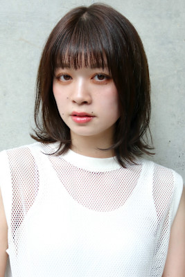 外ハネ×ナチュラルブラウン