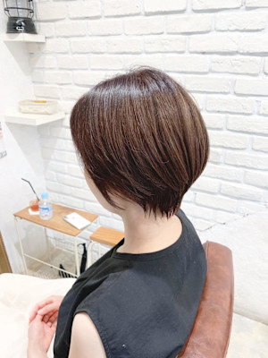 【MAGIC 小名木】くびれショートスタイル