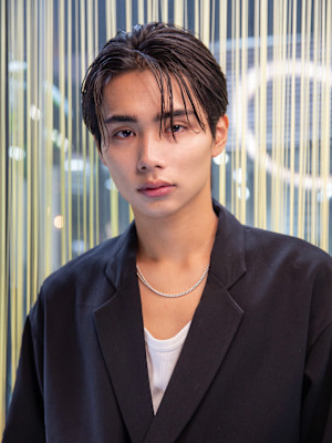 【小久保style】韓国マッシュニュアンスパーマグレーカラー