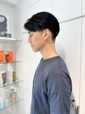 【吉田智哉】メンズパーマ、メンズセンターパート、ツーブロック