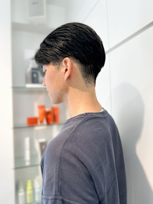 【吉田智哉】メンズパーマ、メンズセンターパート、ツーブロック