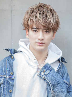 【小久保style】韓国マッシュニュアンスパーマグレーカラー