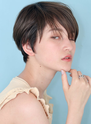 40代50代小顔前髪イメチェンアンブレラカラーショート