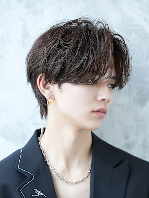 【alpha 新宿】センターパート×中性的