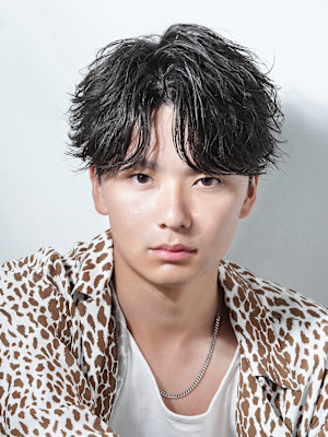 フェザーパーマニュアンスパーマ毛流れパーマ韓国センターパート