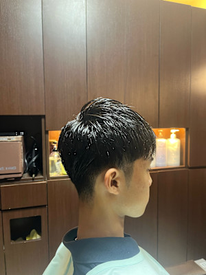 刈上げショートスタイル