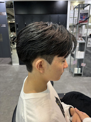 miu&宇都宮良太　メンズ韓国風センターパート