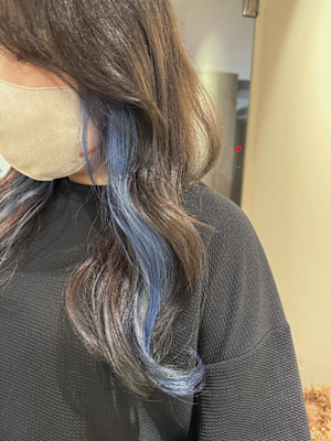 《花屋併設》ブルーイヤリングカラー