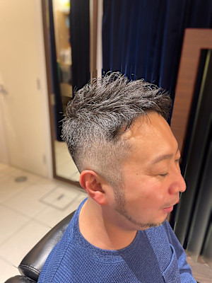 くせ毛ショート/フェード/ツーブロック刈り上げ