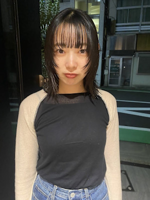 フェイスレイヤー/切っぱなしミディ/顔まわりウルフ/レイヤー