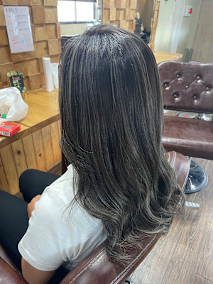 コントラストハイライトカラー