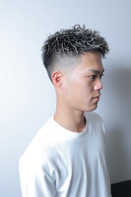 LAVIE NEWSTANDARDBARBER 浜松町本店