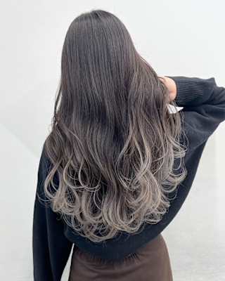 ホワイトグラデーション