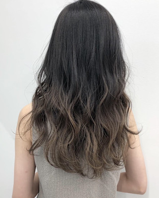 グレージュカラー