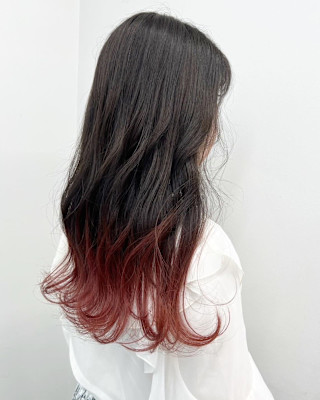 ピンクベージュ