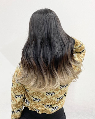 ホワイトベージュ