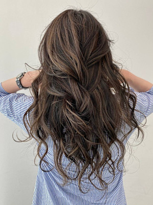 ベージュハイライト