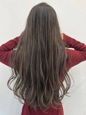 ベージュカラー