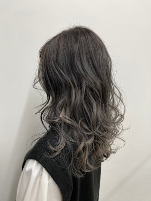 グレージュカラー