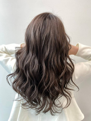 アッシュブラウン