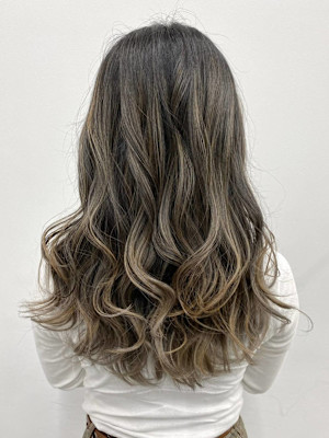 エアタッチグレージュ