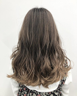 ミルクティーブラウン